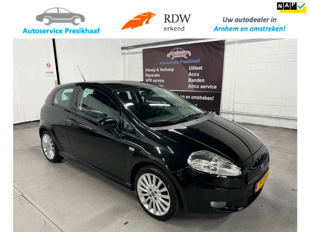 Fiat Punto Grande 1.4-16V Sport ECC / NAP / 17" LM VELGEN