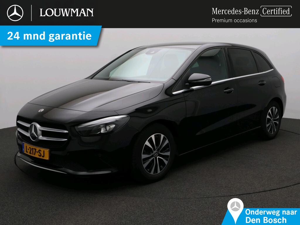 Mercedes-Benz B-klasse 180 Business Solution Ledkoplampen | Parkeerpakket met achteruitrijcamera | Stoelverwarming | Spiegelpakket. Inclusief 24 maanden Mercedes-Benz Certified garantie voor Europa.
