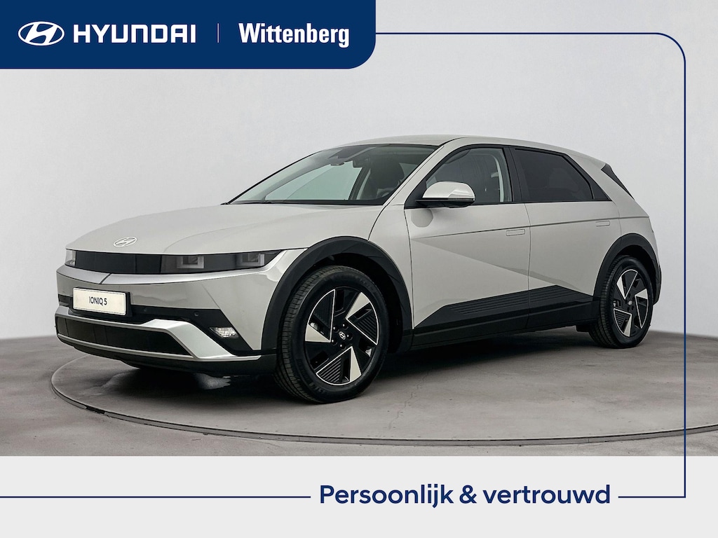 Hyundai Ioniq 5 Long Range Pure Edition 84 kWh | Apple Carplay/Android Auto | Lichtmetalen velgen 19" | Navigatiesysteem full map | Nieuw snel leverbaar