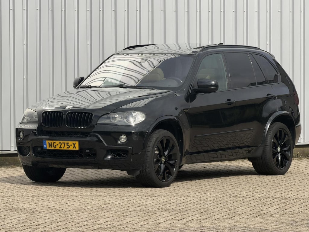 BMW X5 xDrive48i automaat schakelt niet lekker