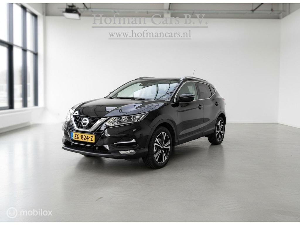 Nissan Qashqai 1.3 DIG-T N-Connecta | Panoramadak | 360° Camera | Keyless | 140 PK