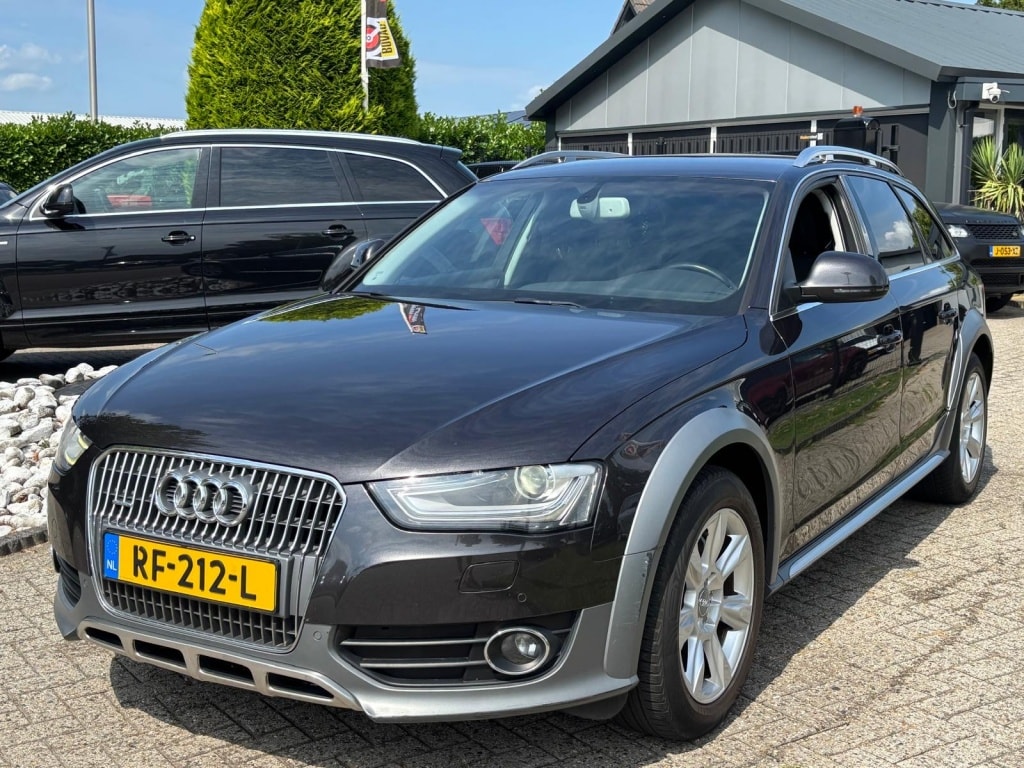 Audi A4 Allroad Quattro 2.0 TFSI Trekhaak 2012 Facelift Xenon