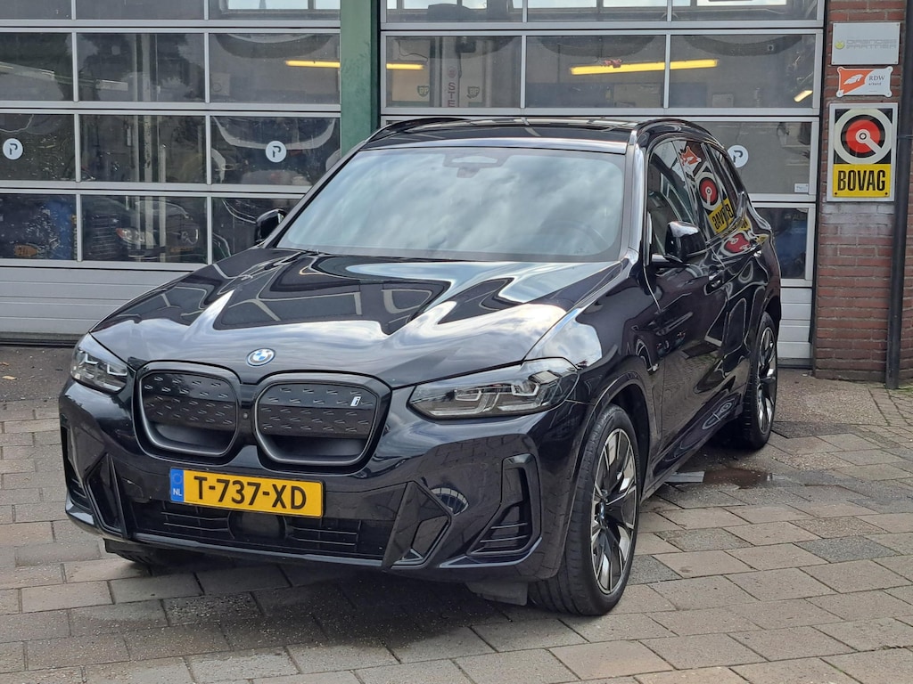 BMW iX3 High Executive 80 kWh