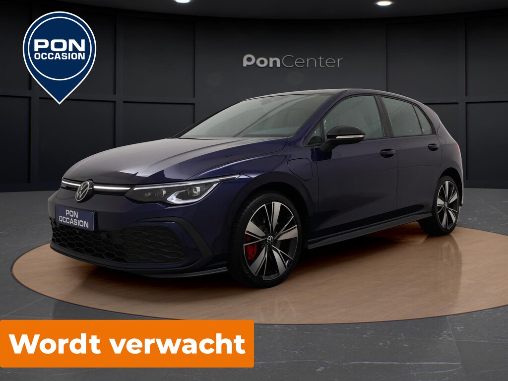 Volkswagen Golf 1.4 eHybrid GTE | ACC | Stuur-/Stoelverwarming | Matrix LED | Parkeerhulp | Carplay | 18'' |