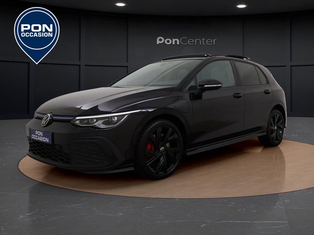 Volkswagen Golf 1.4 eHybrid GTE | Pano Dak | Head-up Display | Side Assist | ACC | Stuur-/Stoelverwarming | Parkeerhulp | 18'' |
