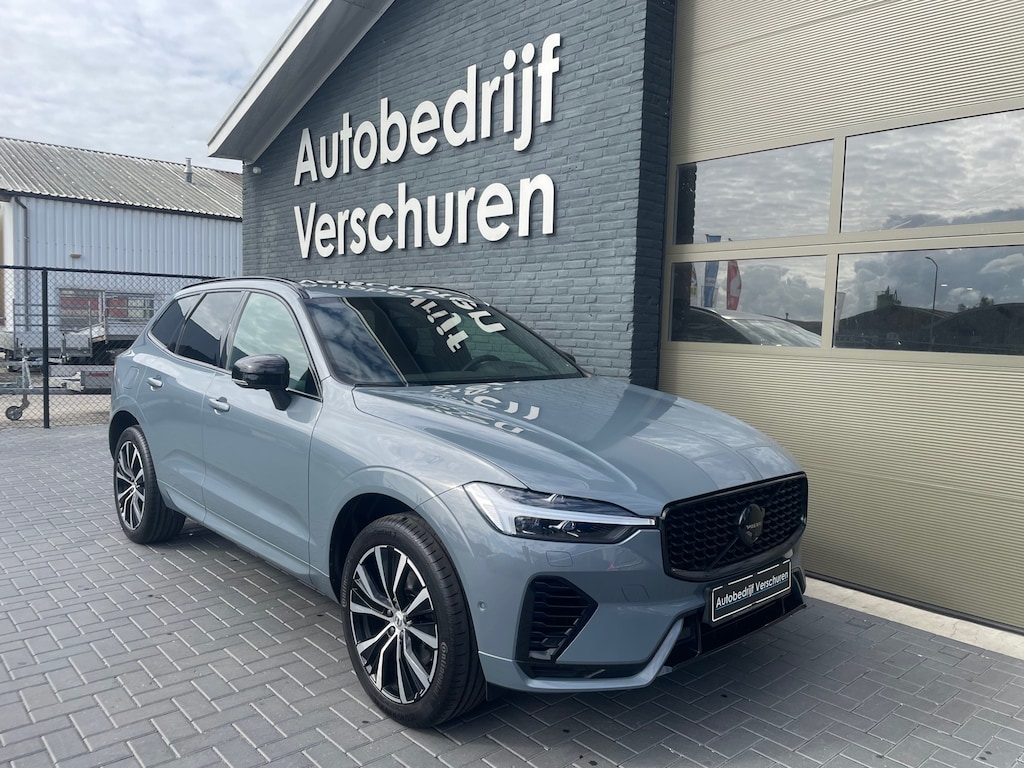 Volvo XC60 2.0 T6 Plug-in hybrid AWD dark 360° camera harman kardon