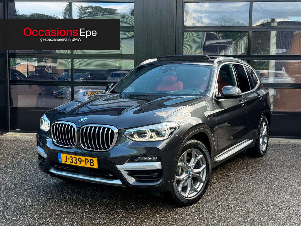 BMW X3 XDrive 30e Individual X-Line Headup Panoramadak