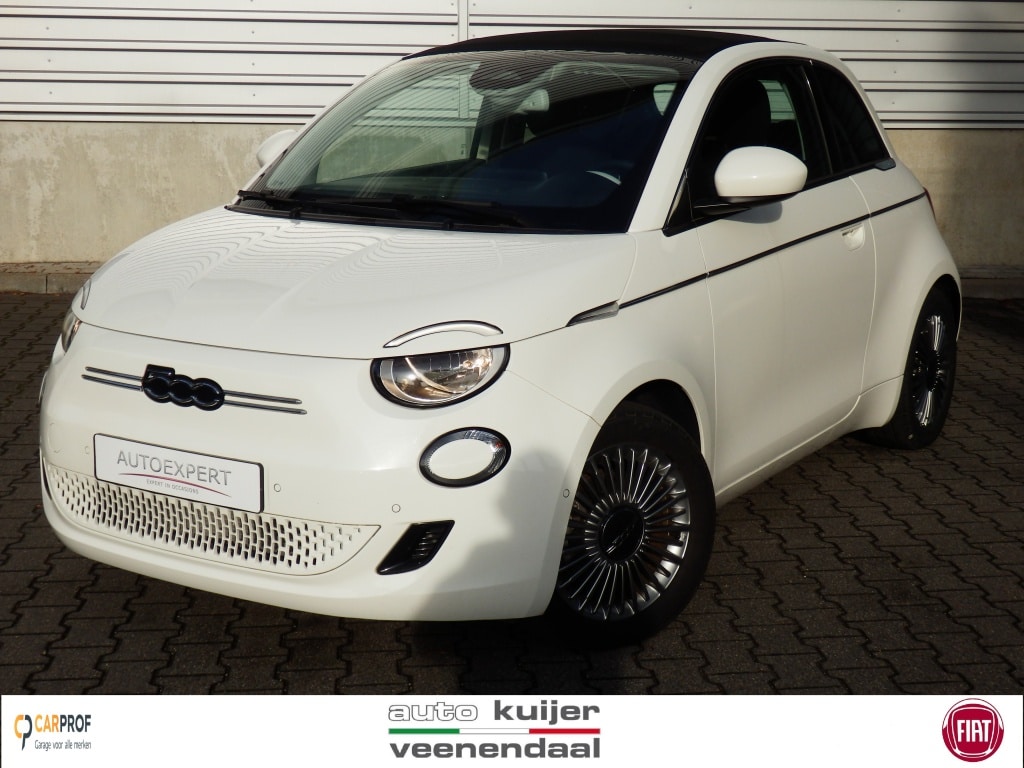 Fiat 500C Icon 42 kWh | Cabrio zwarte kap | Camera | Chroompakket | SOH 96% I