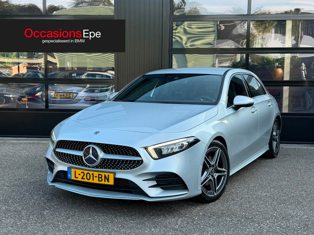 Mercedes-Benz A-klasse A200 AMG Edition LED Camera