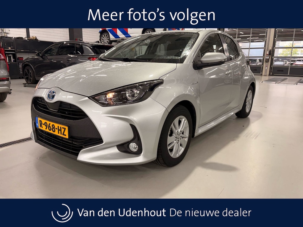 Toyota Yaris 1.5 Hybrid Active / Climate Control / Apple Carplay / Camera