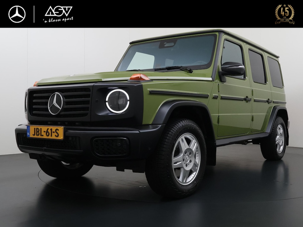 Mercedes-Benz G-klasse 450 d "Stronger than The 1980s" limited Edition | 1 of 460 | Memory Seats | Burmester 3D Surround System | 360° Camera | Distronic Cruise Control & Stuur Assistent | Elektrisch Schuifdak in Glas | Verwarmd Stuurwiel |