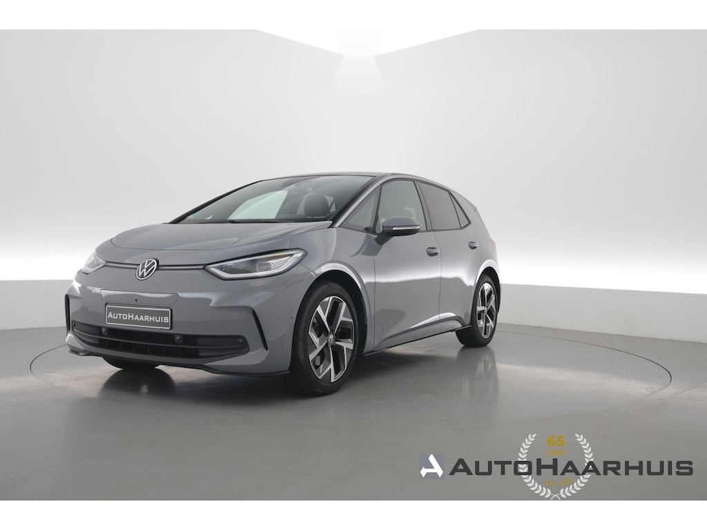 Volkswagen ID.3 Pro 58 kWh | Pano | HUD | 360cam | Memory | Afn. Trekhaak | Stoel- Stuurverw. | Adapt. Cruise | IQ. Light
