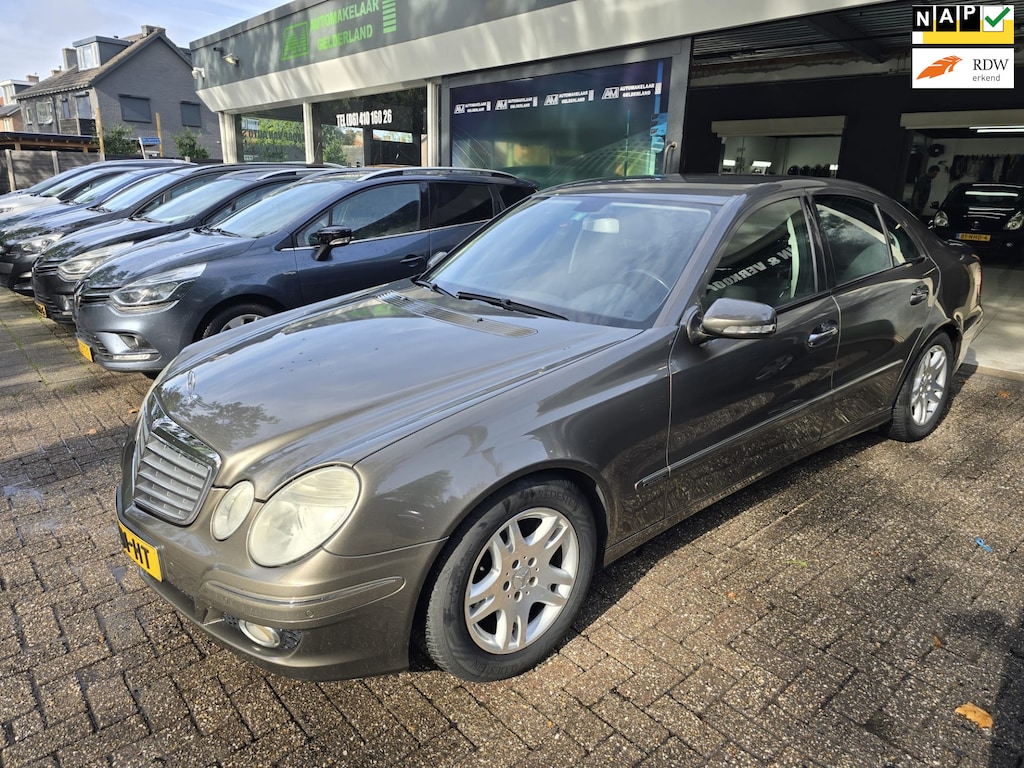 Mercedes-Benz E-klasse 230 Elegance | NIEUWE APK | AIRCO | CRUISE | LMV | TREKHAAK | MOOIE AUTO |