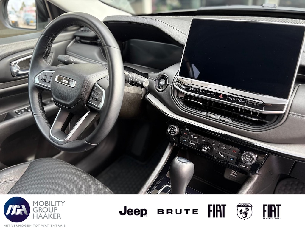 Jeep Compass 4xe 240 Plug-in Hybrid Electric Summit | Apple-Android | Parkeercamera | Leder bekleding
