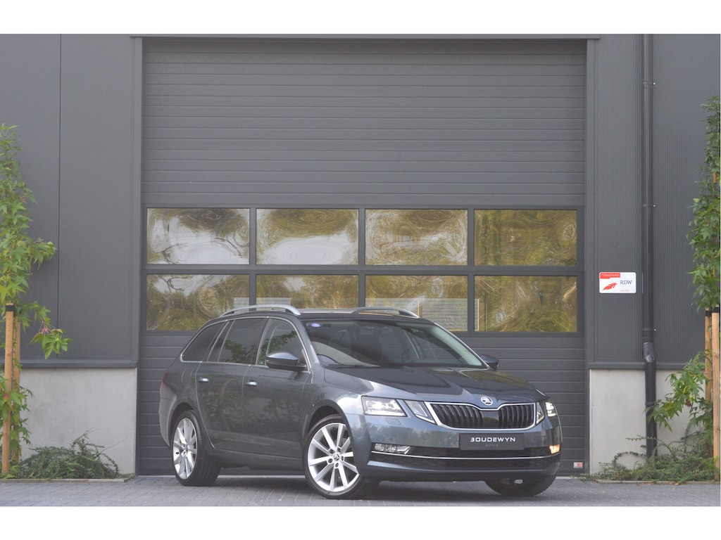 Skoda Octavia Combi 1.0 TSI Greentech Style Business NAP | Automaat | Trekhaak | Carplay | Cruise Control