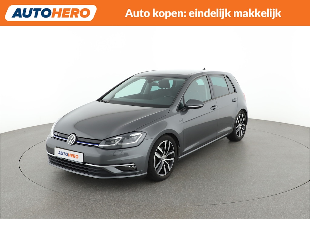 Volkswagen Golf 1.5 TSI Highline | UE48720 |