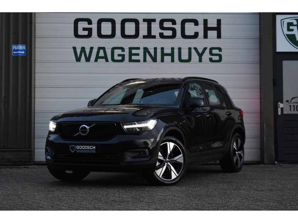Volvo XC40 Recharge P8 AWD R-Design | 360 Camera | H&K | Stoel/Stuurverwarming |