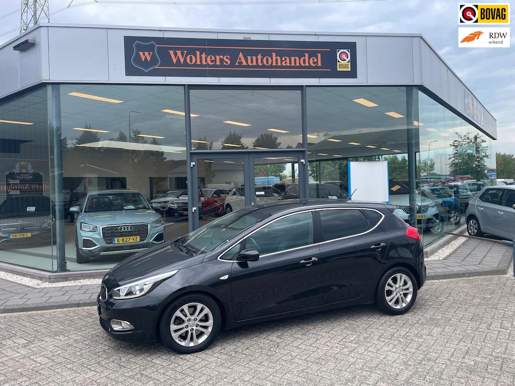 Kia Ceed Cee'd autom. 1.6 GDI ComfortLine