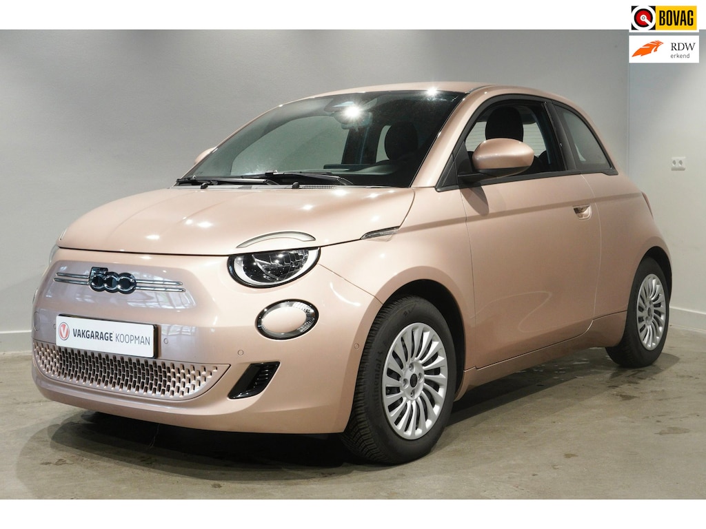 Fiat 500 Urban 42 kWh Camera|Apple Carplay|Cruise control