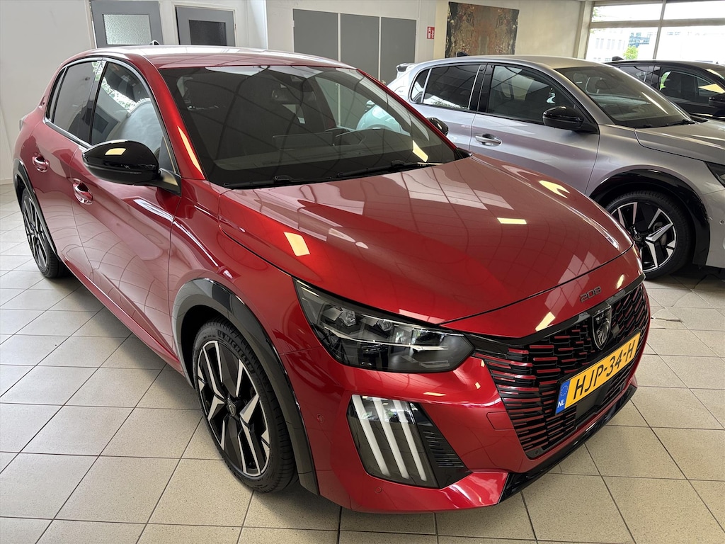 Peugeot 208 1.2 Hybrid 136 e-DCS6 GT