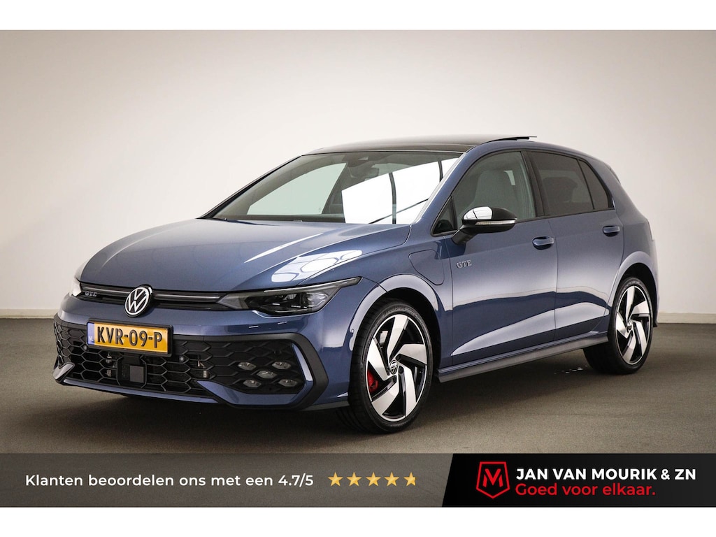 Volkswagen Golf 1.5 eHybrid GTE | LEDER | PANORAMADAK | HEAD UP | STOELVENTILATIE | STUURVERWARMING | TREKHAAK | 18"