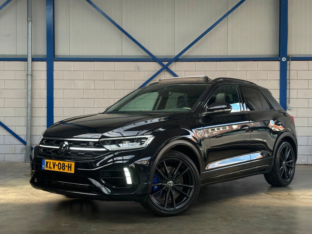 Volkswagen T-Roc 2.0 TSI 4Motion R 300 PK | Panoramadak Sfeerverlichting | Dealeronderhouden | 19 Inch Velgen | Keyless Access | .