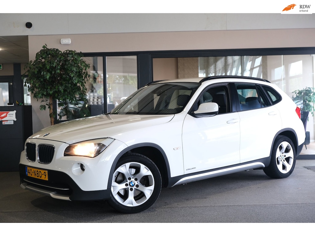 BMW X1 SDrive18i Executive Navi Cruise PDC Trekhaak