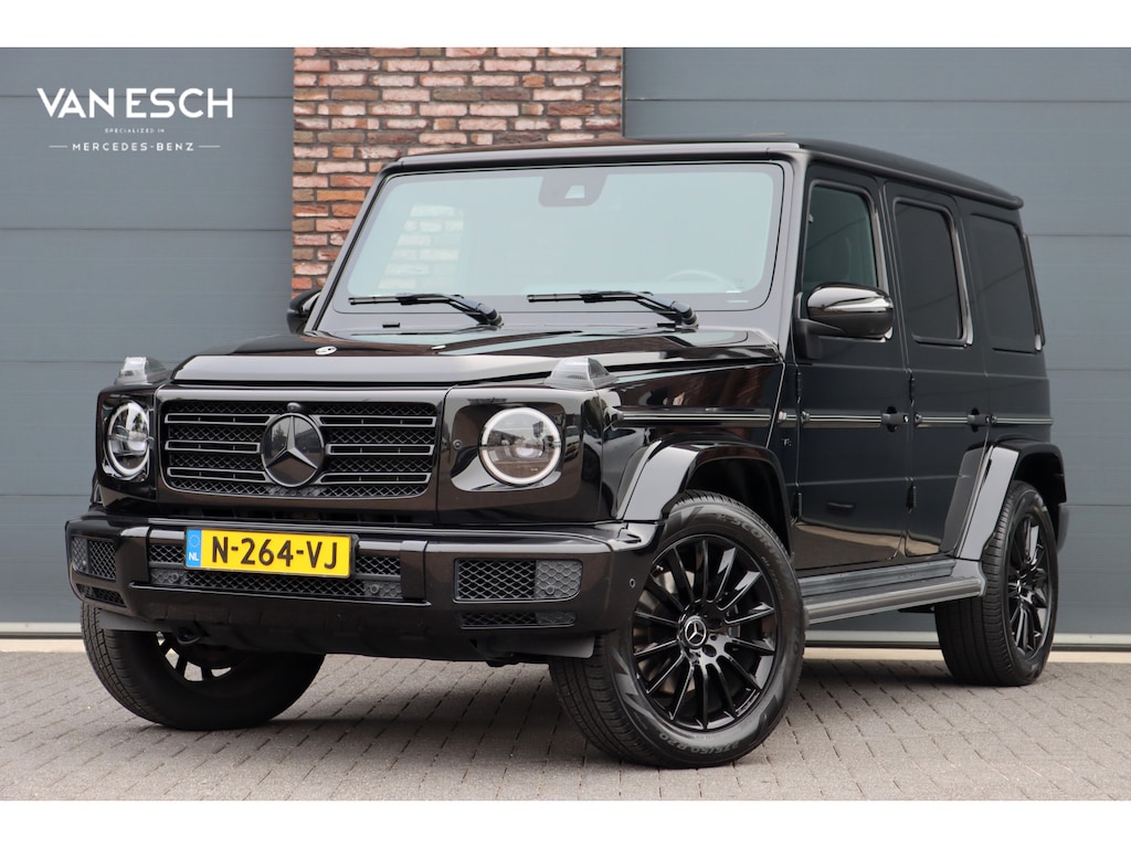 Mercedes-Benz G-klasse 500 AMG Line Premium+ | V8 | Distronic+ | Stoelventilatie | Massage | Trekhaak | Schuifdak | Contourstoelen | Standkachel | Burmester 3D | Leder Exclusief | Surround Camera |