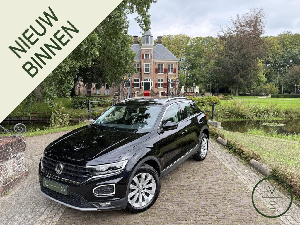 Volkswagen T-Roc 1.5 TSI Sport | Camera | Keyless | Viritual Dash | Adaptive | DSG |