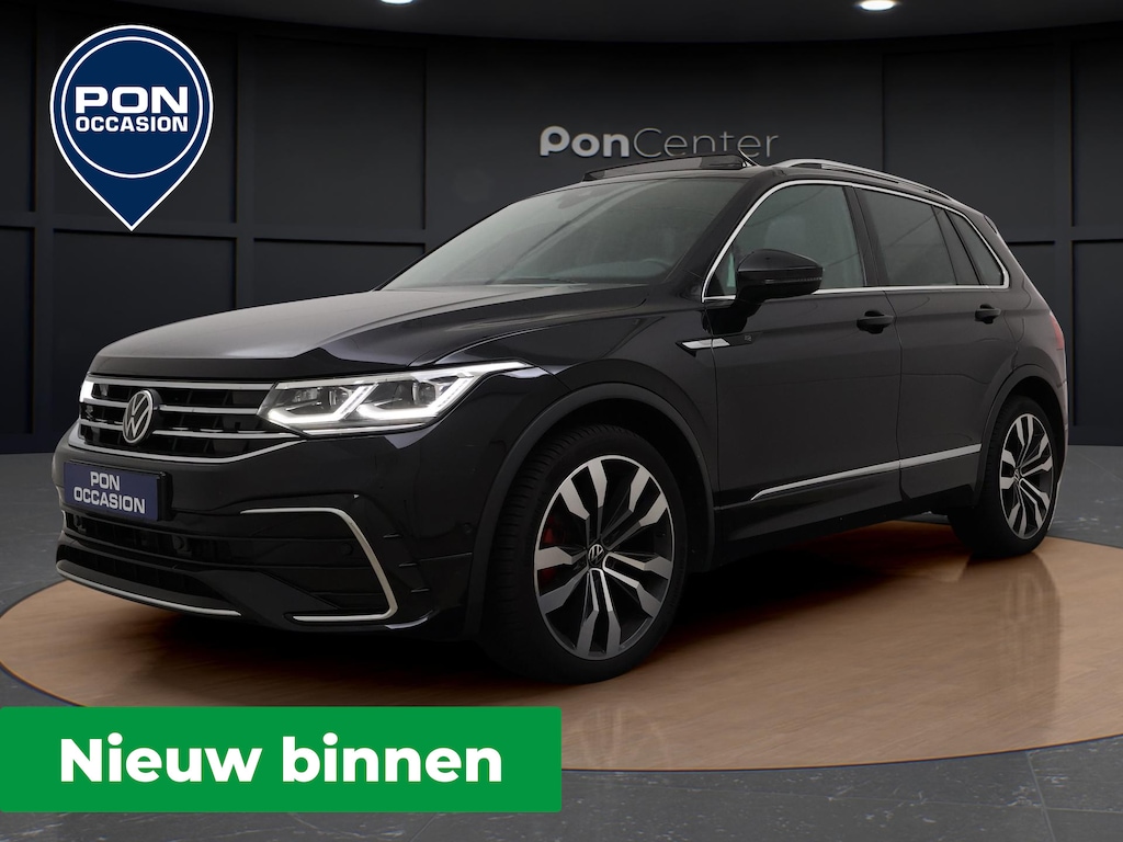 Volkswagen Tiguan 1.5 TSI R-Line | Pano Dak | Trekhaak | Camera | Side Assist | ACC | Elek. Achterklep | Stuur-/Stoelverwarming | Matrix LED | 20'' |