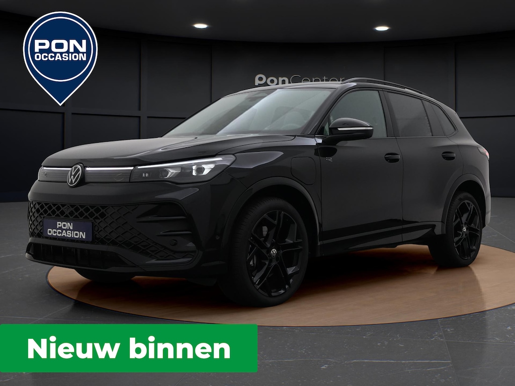 Volkswagen Tiguan 1.5 eHybrid R-Line Business | Navigatie | 360 Camera | Stuur-/Stoelverwarming | 20" | IQ Light | ACC | Black Style |