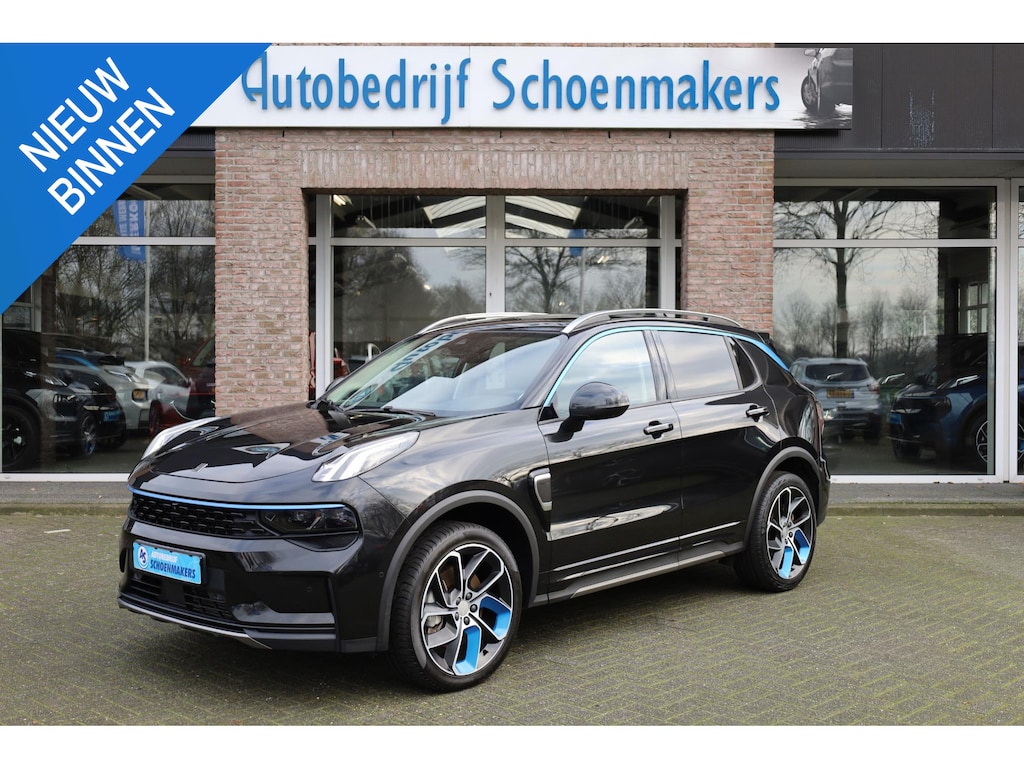Lynk & Co 01 1.5 261PK! 360-CAMERA PANO/SCHUIF INFINITY DAB NAVI CARPLAY STOELVERWARMING ELEK.ACHTERKLEP 20"LMV
