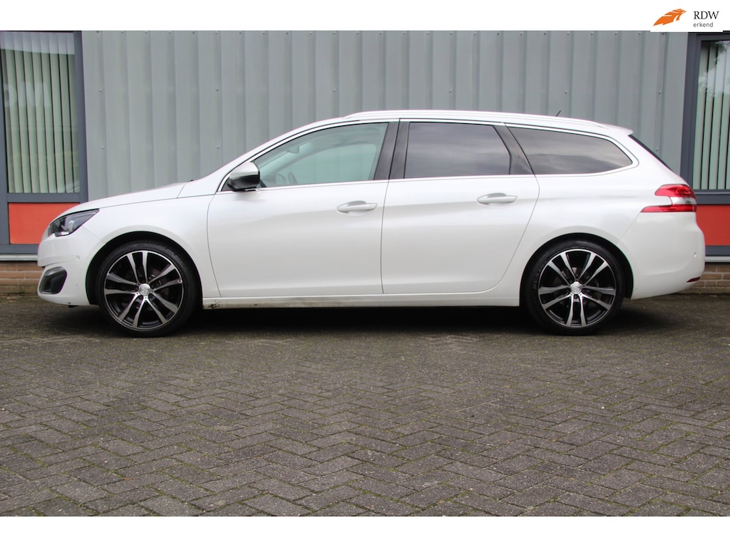 Peugeot 308 SW 1.2 e-THP Première