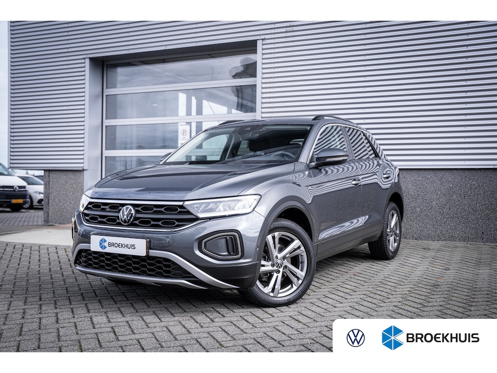 Volkswagen T-Roc 1.0 TSI Life 75 Edition | Achteruitrijcamera | Airco | Cruise control adaptief