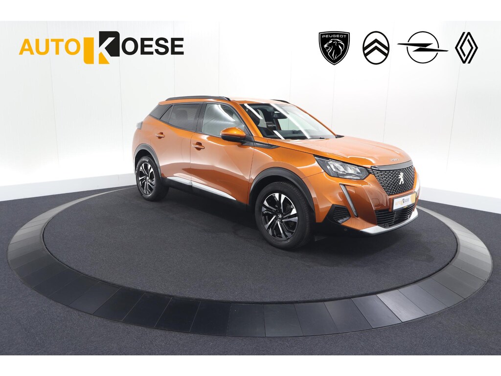Peugeot 2008 PureTech 130 Allure Pack | Trekhaak | Adaptieve Cruise Control | Camera | Stoelverwarming