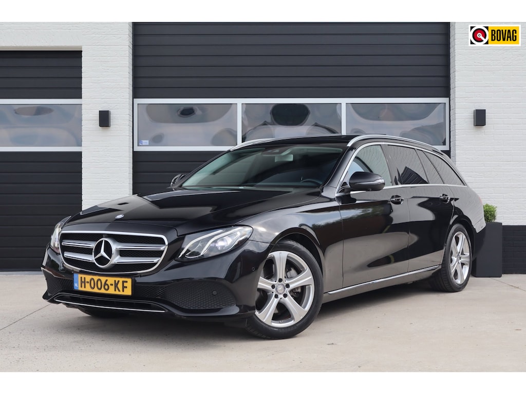 Mercedes-Benz E-klasse Estate 250 211pk Prestige Plus - Panoramadak - Trekhaak - 360 camera - Sfeerverlichting - Half leder