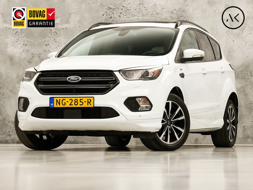 Ford Kuga 1.5 EcoBoost ST Line (PANORAMADAK, APPLE CARPLAY, GROOT NAVI, STUUR/STOELVERWARMING, CAMERA, SPORTSTOELEN, GETINT GLAS, TREKHAAK, CRUISE, NIEUWE APK, NIEUWSTAAT)