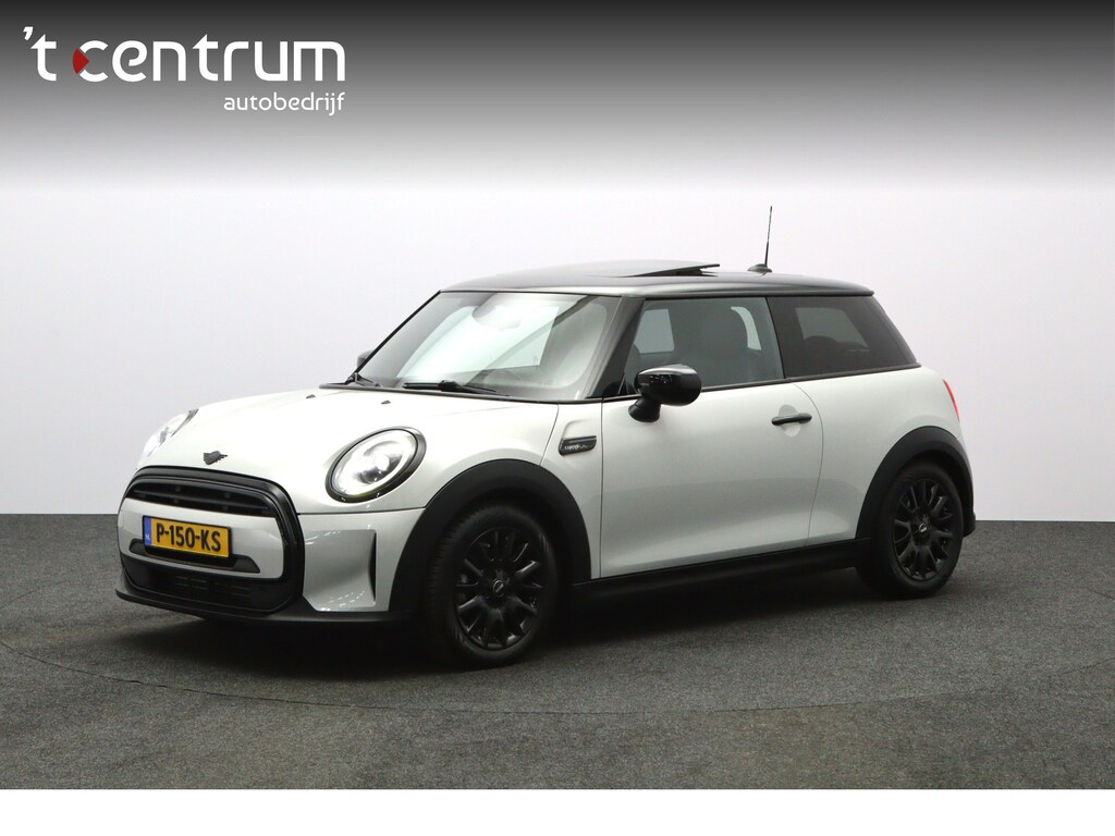 MINI Cooper 3-Deurs 1.5 136 PK Automaat Camden Plus Edition, Panoramadak, LED, Leder, Climate Control