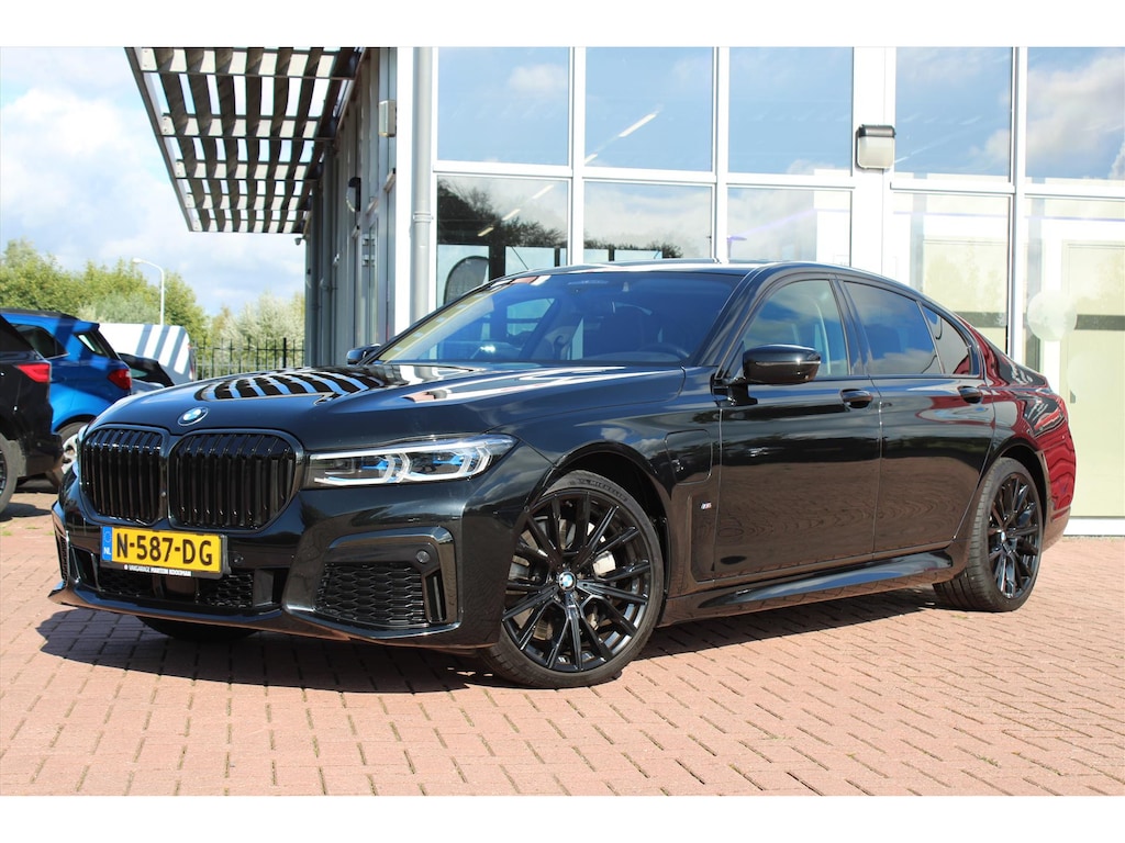 BMW 7-Serie (g11) 745e 394pk iPerformance Aut M-Pakket, Boxmore geluidsinstallatie, Panoramadak