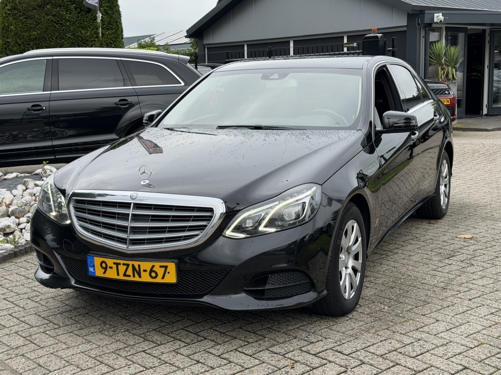 Mercedes-Benz E-klasse E300 Benzine 6-Cilinder Sedan 2014 Facelift Zwart