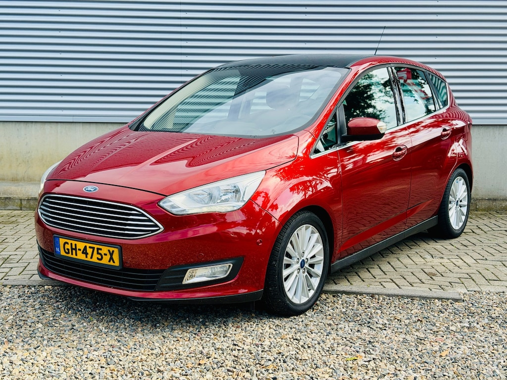 Ford C-Max 1.0 Titanium [ Panodak,fm navi,camera,lmv,pdc ]