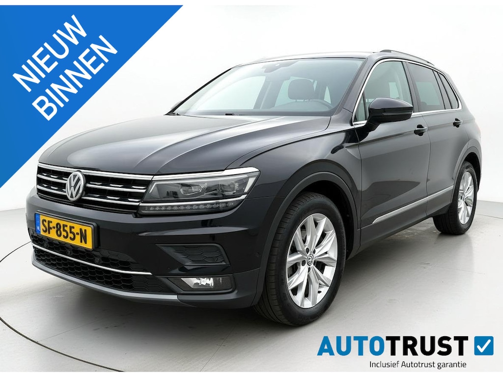 Volkswagen Tiguan 1.4 TSI ACT Highline ADAP CRUISE PANO TREKHAAK