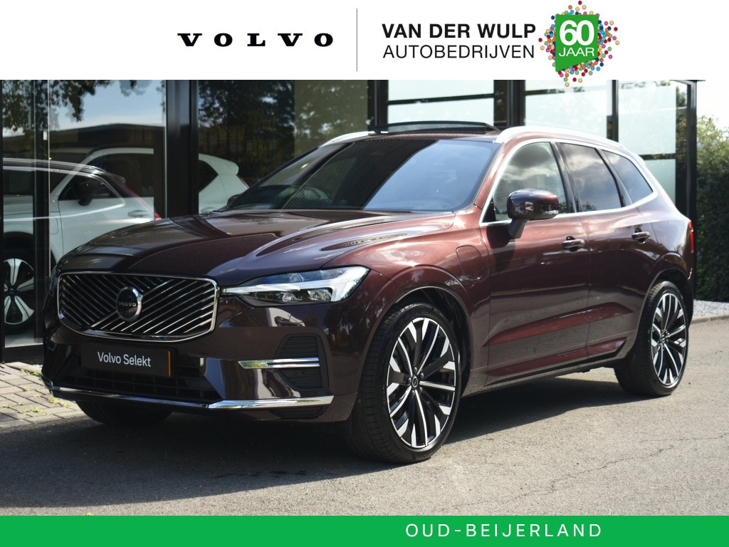 Volvo XC60 T8 406pk AWD Ultra Bright Executive Edition | Trekhaak | Climate