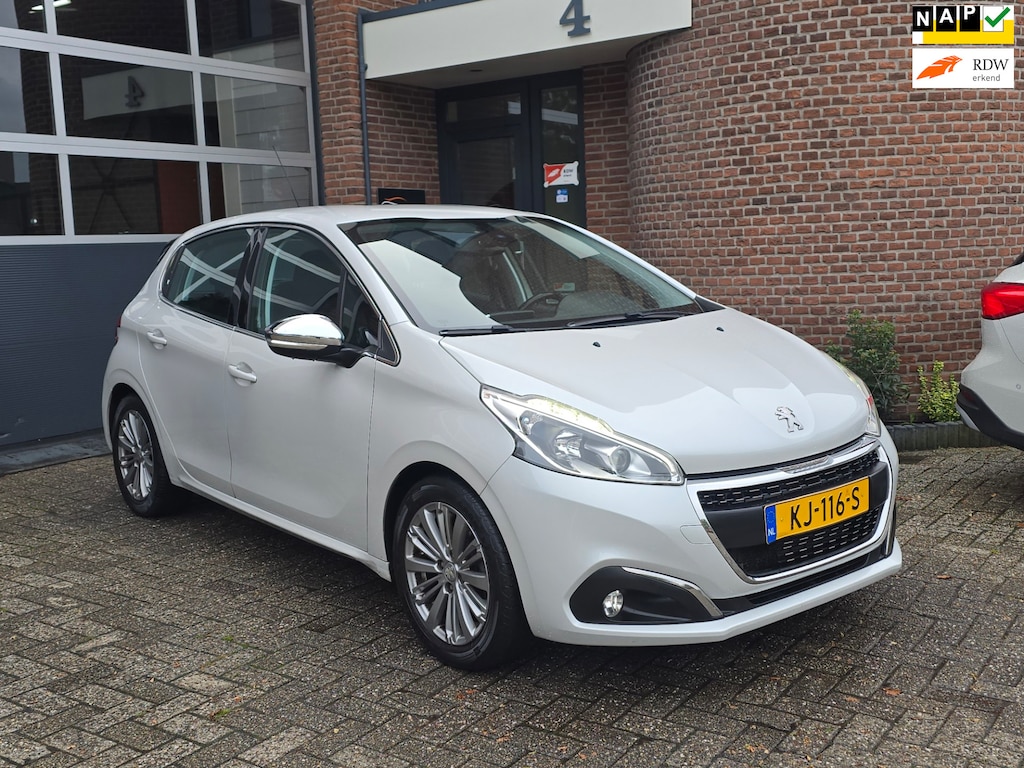 Peugeot 208 1.6 BlueHDi Blue Lease Executive Euro 6 |Nap