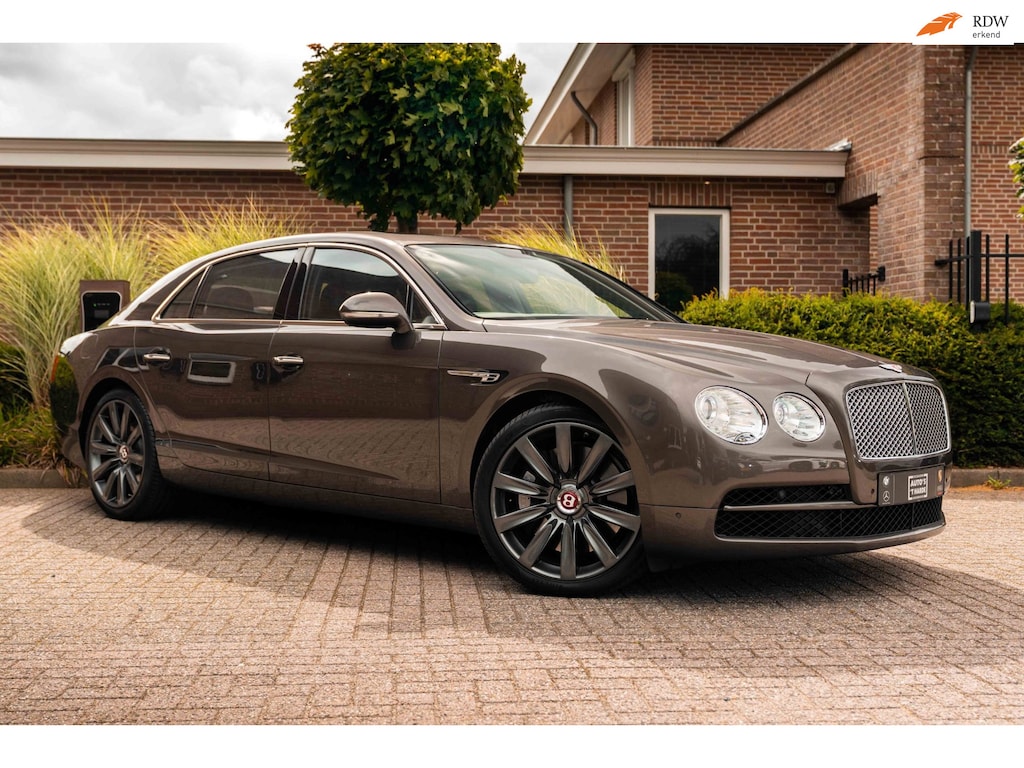 Bentley Flying Spur 4.0 V8 507 PK | Massage | Softclose | Schuifdak | Luchtvering | 21''
