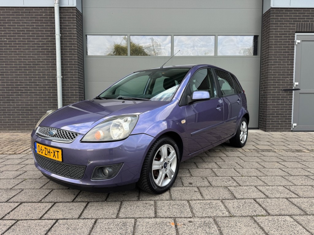 Ford Fiesta 1.4-16V Futura airco