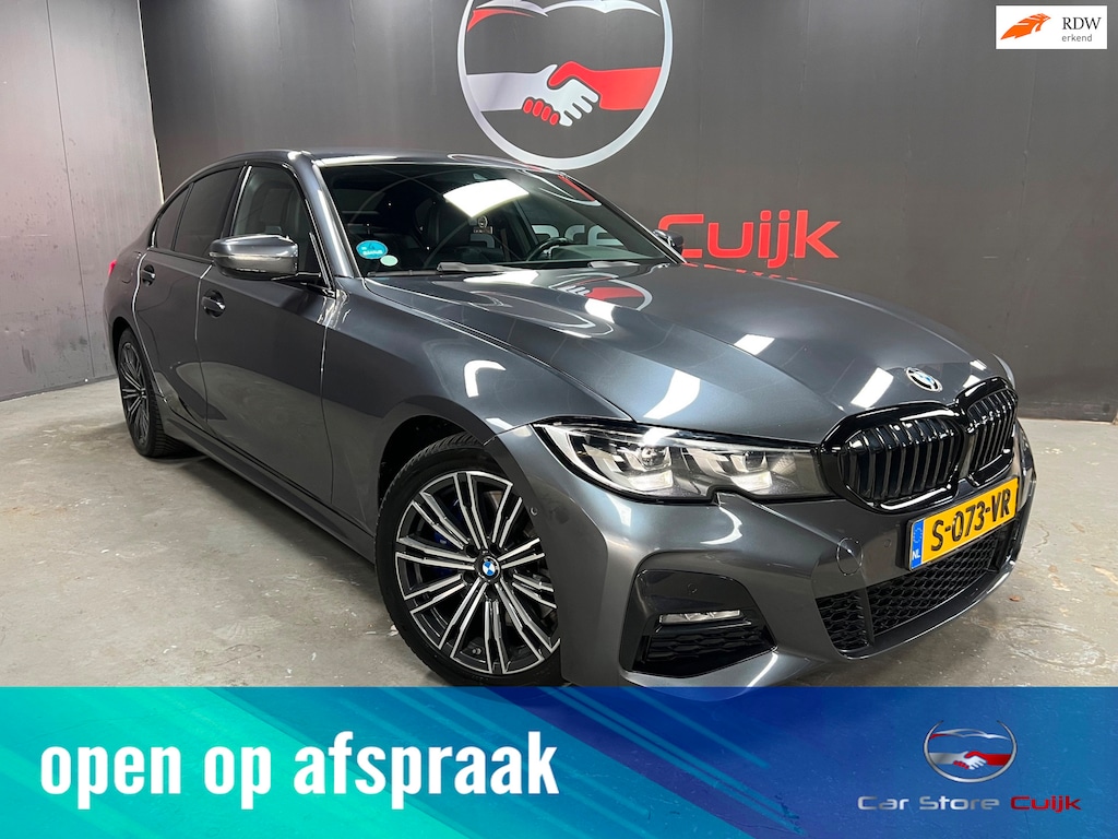 BMW 3-Serie 330e High Executive | Camera | Alcantara | Stoelverw. | Digital |