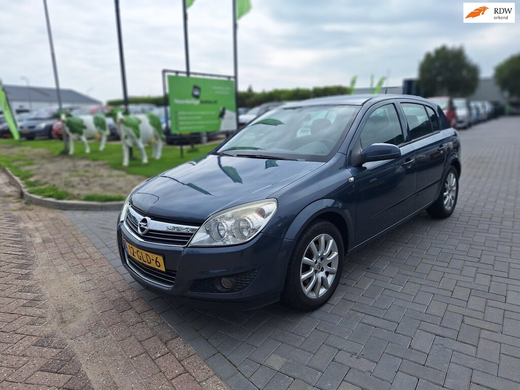 Opel Astra 1.4 Temptation / APK september 2027