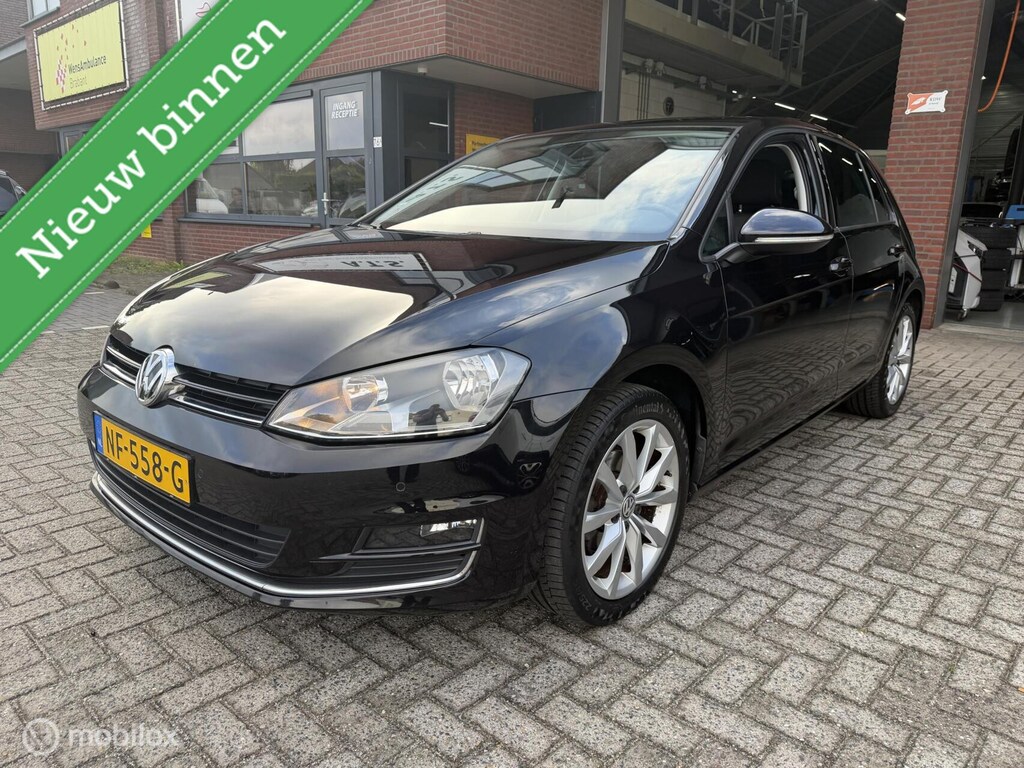 Volkswagen Golf 1.2 TSI Highline CRUISE*NAVI*CAMERA*TREKHAAK*