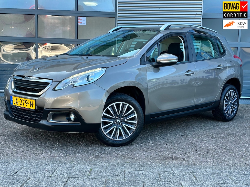 Peugeot 2008 1.2 PureTech Active Pack | CRUISECR | Pano | Navi | Airco